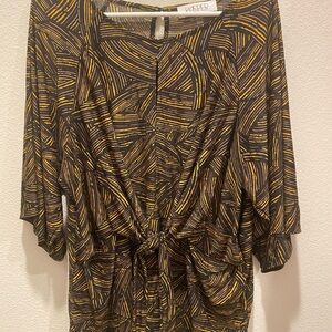 Kasper Black and Yellow Abstract Women's Blouse